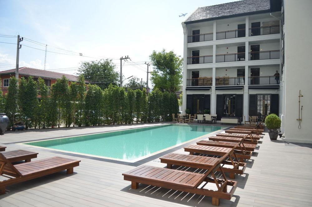 Buri Siri Boutique Hotel Chiang Mai Ngoại thất bức ảnh