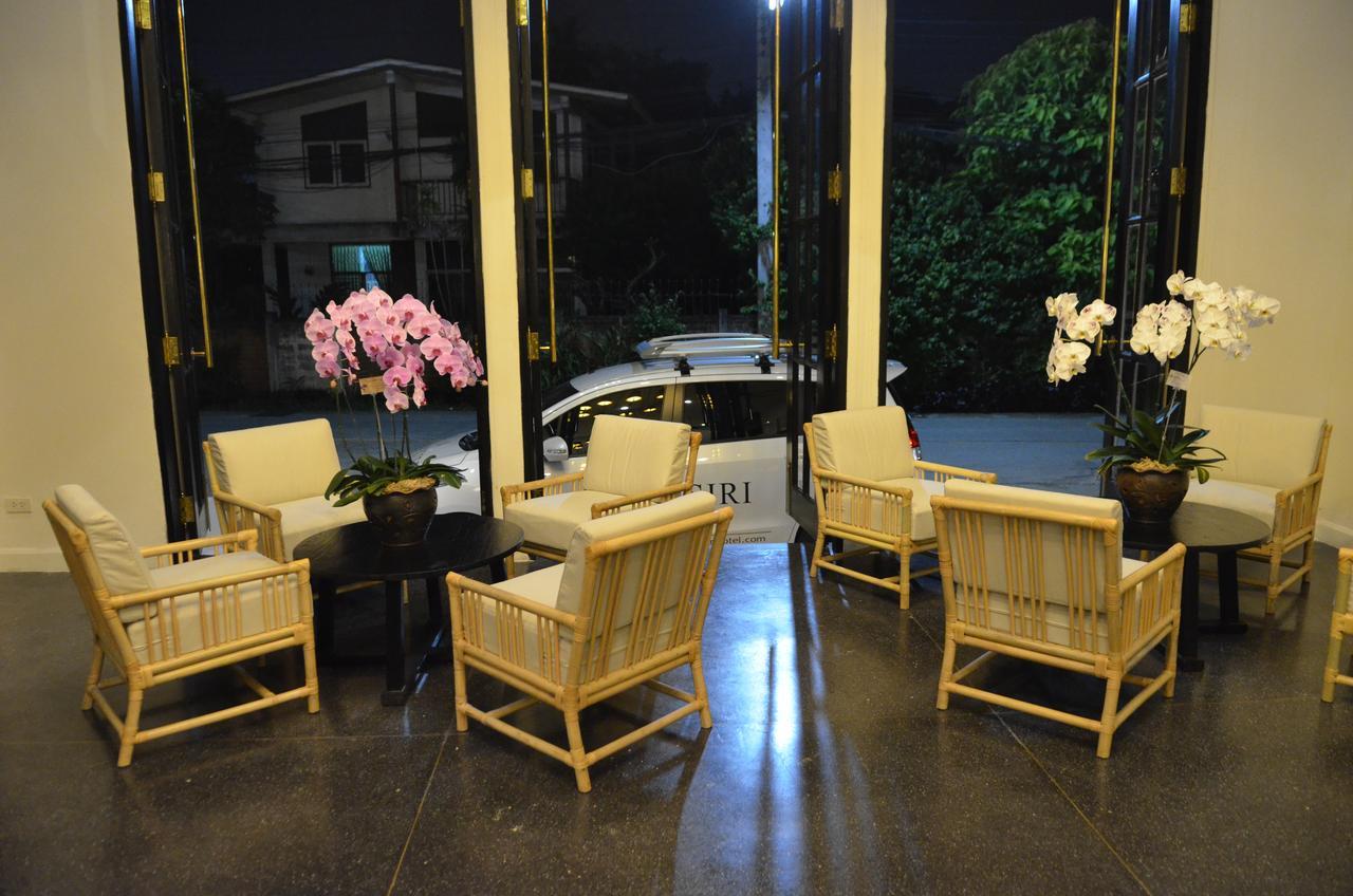 Buri Siri Boutique Hotel Chiang Mai Ngoại thất bức ảnh